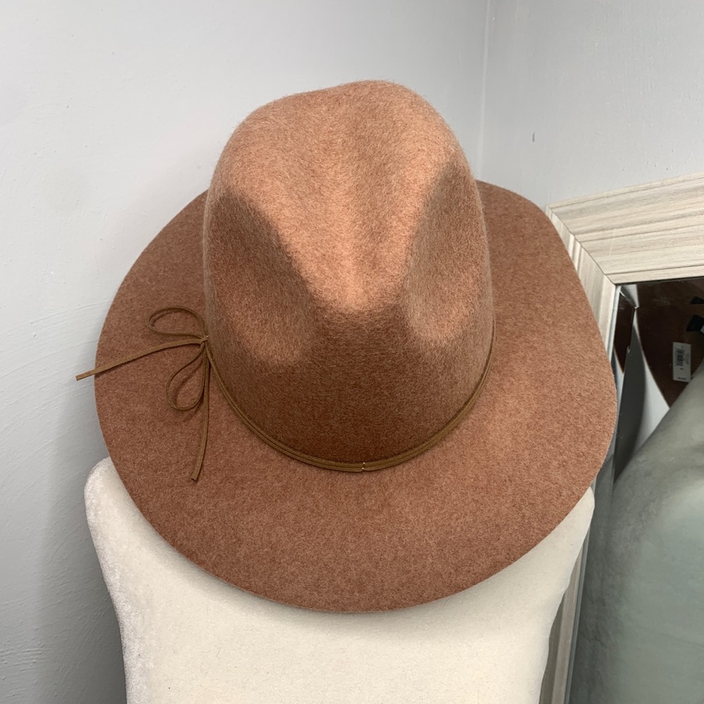 Banana Republic Hat